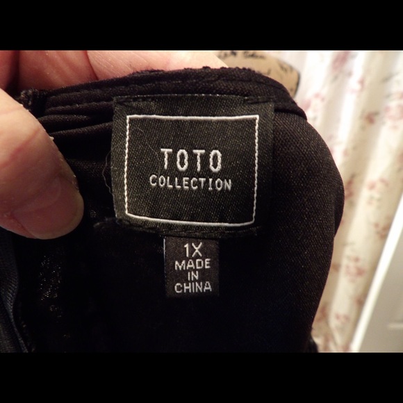 TOTO Collection Plus Size Black Lace dress - Picture 5 of 6